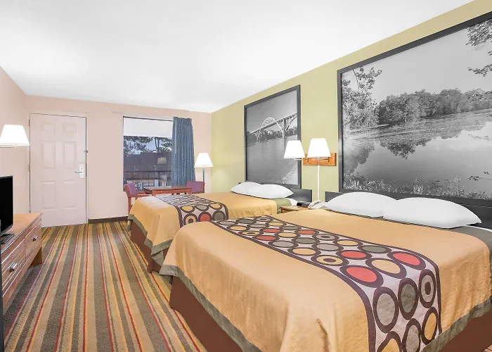 Super 8 By Wyndham Eufaula